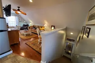 33 Chapman Ln, Stonington, CT 06378 - Photo 5