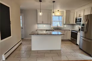 24 Savi Ave, Waterford, CT 06385 - Photo 11