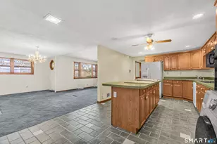 893 Church Hill Rd, Fairfield, CT 06825 - Photo 3