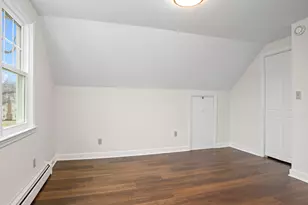 8 Raleigh Rd, Bridgeport, CT 06606 - Photo 15