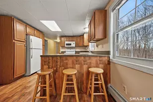 15 Indian Hill Ln, Newtown, CT 06482 - Photo 5