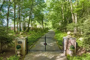 111 Parish Ln, New Canaan, CT 06840 - Photo 23
