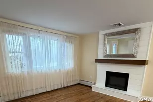 19 Evergreen Dr, Clinton, CT 06413 - Photo 7