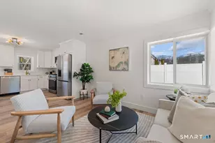 563 Pearl Harbor St, Bridgeport, CT 06610 - Photo 7