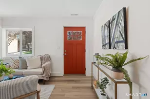 563 Pearl Harbor St, Bridgeport, CT 06610 - Photo 5