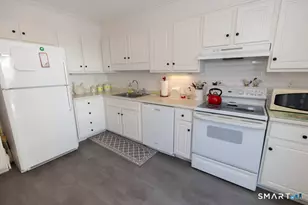 65 Main St, Essex, CT 06442 - Photo 23