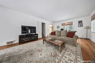 24 Scribner Ave, Norwalk, CT 06854 - Photo 7