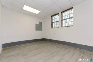 81 Middletown Ave, East Hampton, CT 06424 - Photo 27