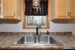 81 Middletown Ave, East Hampton, CT 06424 - Photo 7