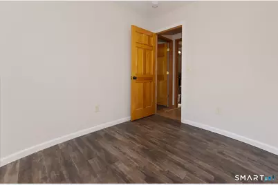 81 Middletown Avenue, East Hampton, CT 06424 - Photo 13