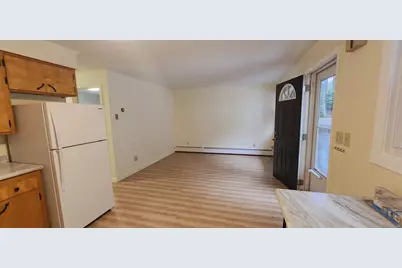 1267 Thompson Road #B, Thompson, CT 06277 - Photo 3