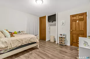 252 Bear Paw Rd, Bridgeport, CT 06606 - Photo 19