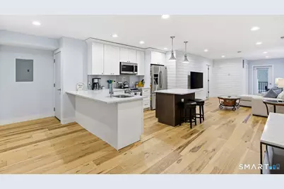 32-1/2 Village Road, Milford, CT 06460 - Photo 9