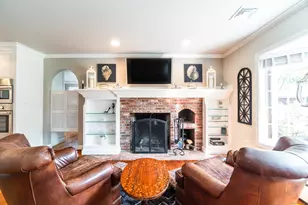 558 N Roast Meat Hill Rd, Killingworth, CT 06419 - Photo 13