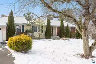 33 Ash Rd, South Windsor, CT 06074 - Photo 9