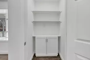 159 Tom Swamp Rd, Hamden, CT 06518 - Photo 13