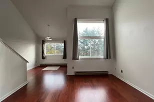 35 Ruth St, Bristol, CT 06010 - Photo 7