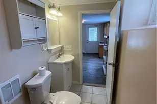 108 Oak St, Naugatuck, CT 06770 - Photo 7