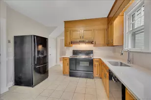 219 Jordan Ln, Wethersfield, CT 06109 - Photo 19