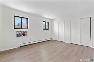 83 Sutton Pl, Bloomfield, CT 06002 - Photo 23