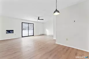 83 Sutton Pl, Bloomfield, CT 06002 - Photo 11