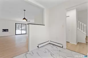 83 Sutton Pl, Bloomfield, CT 06002 - Photo 7