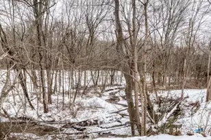 165 Maple St, East Hartford, CT 06118 - Photo 9