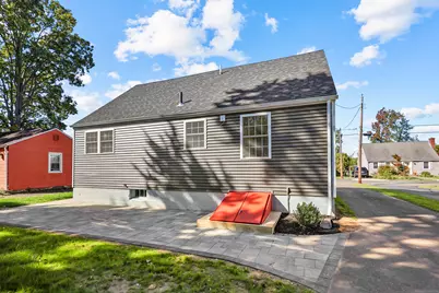 50 Garfield Avenue, Middletown, CT 06457 - Photo 3