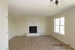 31 Warm Earth Rd, Naugatuck, CT 06770 - Photo 9