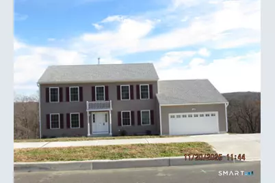 31 Warm Earth Road, Naugatuck, CT 06770 - Photo 3
