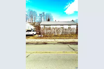 [Address not provided], Danbury, CT 06810 - Photo 5