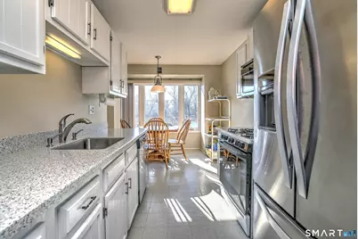 47 Carriage Drive #47, Milford, CT 06460 - Photo 7