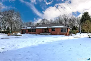 53 Geer St, Cromwell, CT 06416 - Photo 3