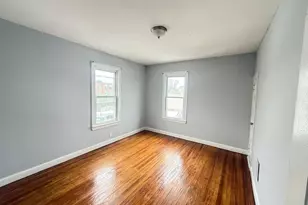 352 Charles St, Bridgeport, CT 06606 - Photo 3