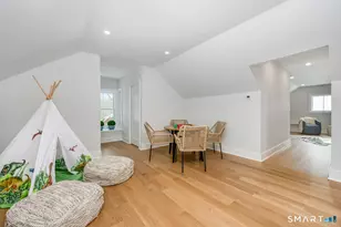 32 Relihan Rd, Darien, CT 06820 - Photo 33