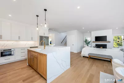 32 Relihan Road, Darien, CT 06820 - Photo 9