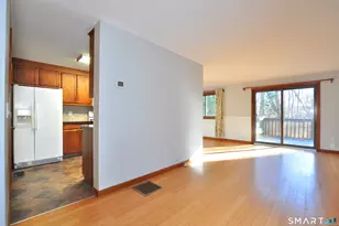 83 Oak Forest Dr, Manchester, CT 06040 - Photo 5