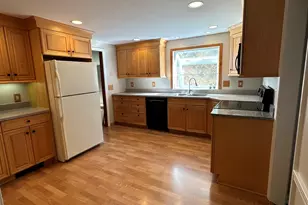 26 S Glenwoods Rd, Ledyard, CT 06335 - Photo 3