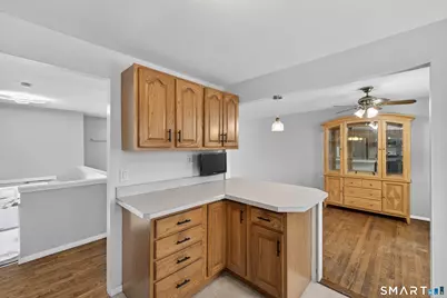 63 Spice Hill Drive, Meriden, CT 06451 - Photo 7