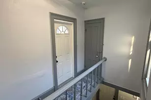 81 Myrtle St, Meriden, CT 06450 - Photo 11