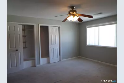 140 Thompson Street #APT 2B, East Haven, CT 06513 - Photo 11