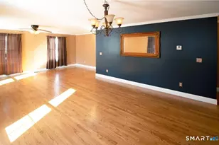 38 Hooper St, Norwich, CT 06360 - Photo 7