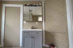 151 Fitch St, New Haven, CT 06515 - Photo 9