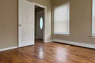 151 Fitch St, New Haven, CT 06515 - Photo 3