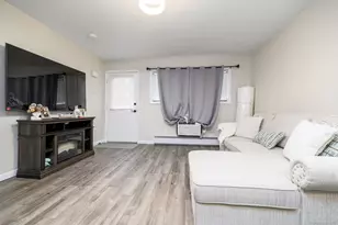 7 Arch St, Norwalk, CT 06850 - Photo 7