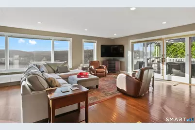 17 Meadow Lane, New Milford, CT 06776 - Photo 9