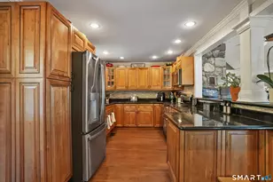 17 Meadow Ln, New Milford, CT 06776 - Photo 13