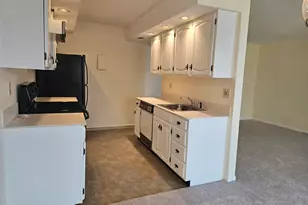 50 Aiken St, Norwalk, CT 06851 - Photo 3