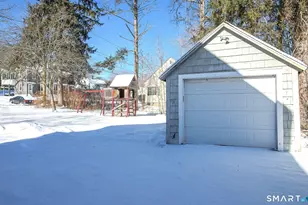 60 Guilford St, Torrington, CT 06790 - Photo 27