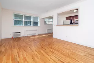 11 Bedford Ave, Norwalk, CT 06850 - Photo 5